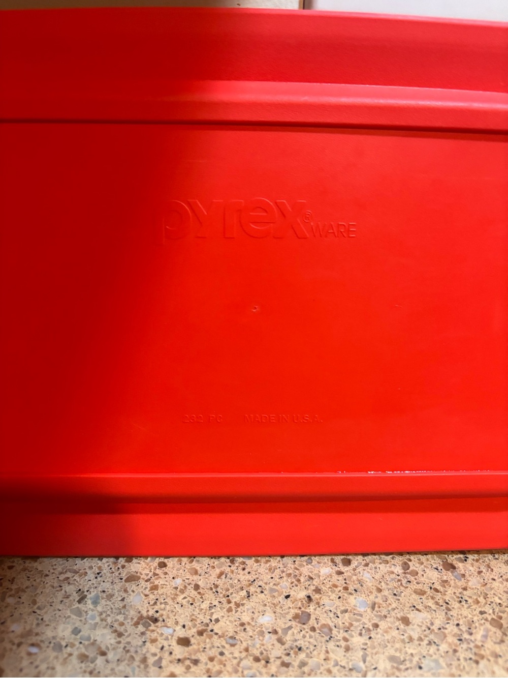 Pyrex 232 PC Red Rectangular Plastic Replacement Lid Only - Picture 2 of 8